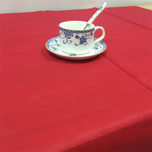  New Design Colorful Non Woven TNT Pp Spunbond Nonwoven Tablecloth Fabric