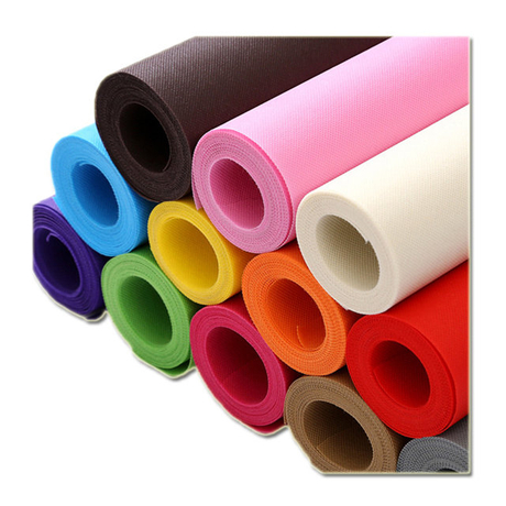 Colorful polypropylene spunbond nonwoven fabric roll