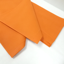 Non Woven Fabric Table Colth 100% Polypropylene Spunbond Per-cut Table Colth