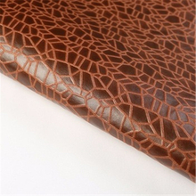 Factory wholesale embossed PP non woven fabric for gift flower wrapping 