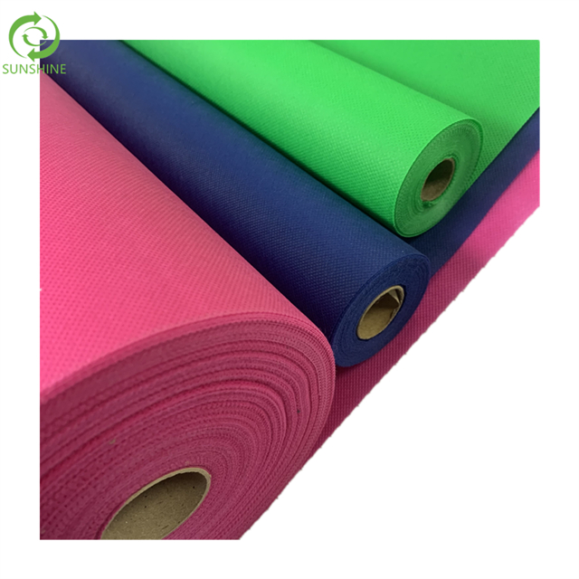 TNT PP Non Woven Fabric Table Roll Manufacture Hot Sell Small Spunbond Nonwoven Fabric Rolls 